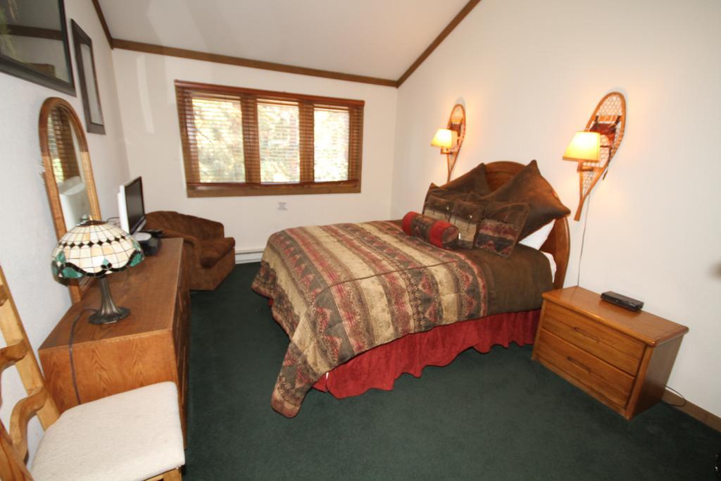 Mountainback At Mammoth Apartment Мамът Лейкс Стая снимка
